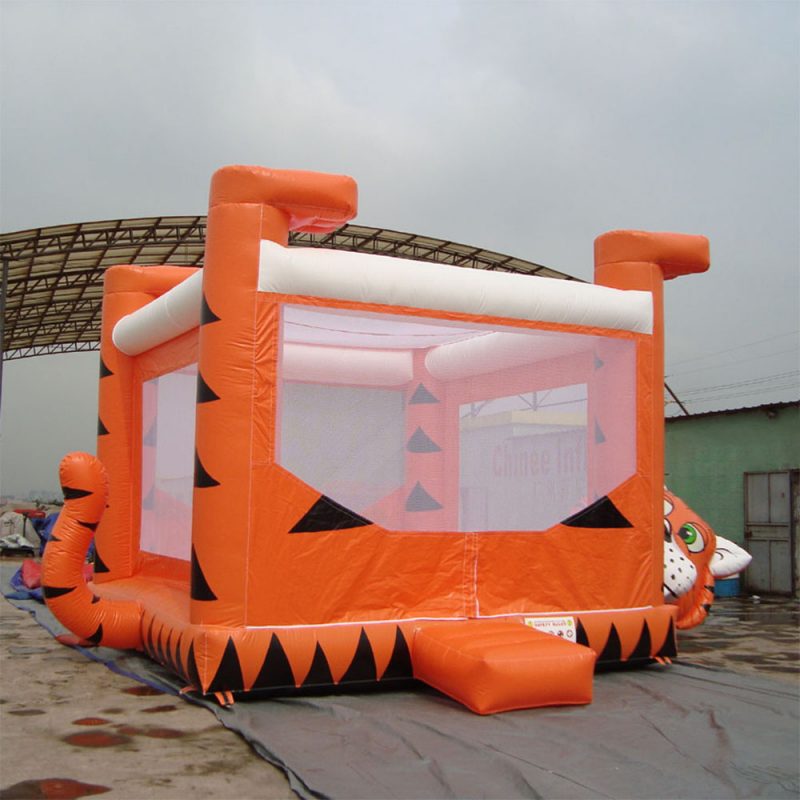 bouncy castle manufacturers